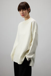 TURTLENECK BASIC KNIT SWEATER